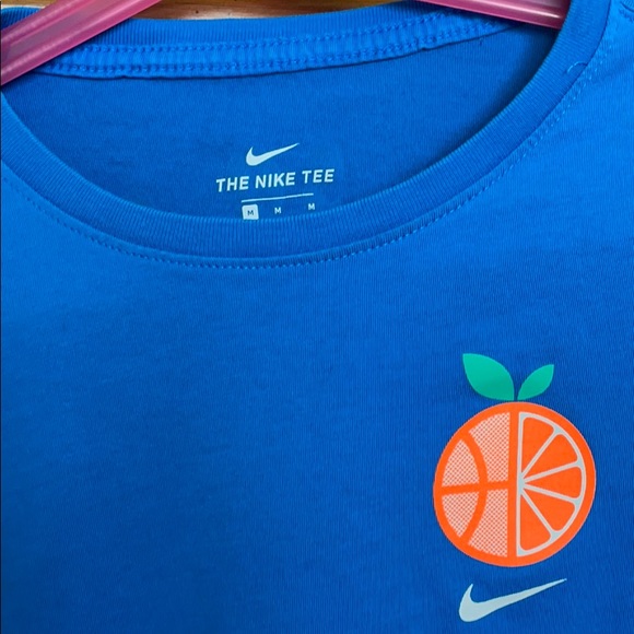 EUC boys Nike size Medium t-shirt - Picture 2 of 3